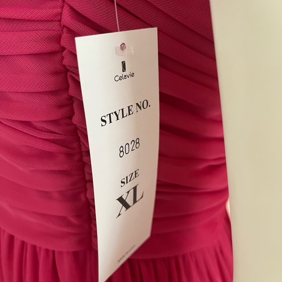 NWT Long Fushia Pink One Shoulder Brooch Lined Dress XL - Picture 4 of 10